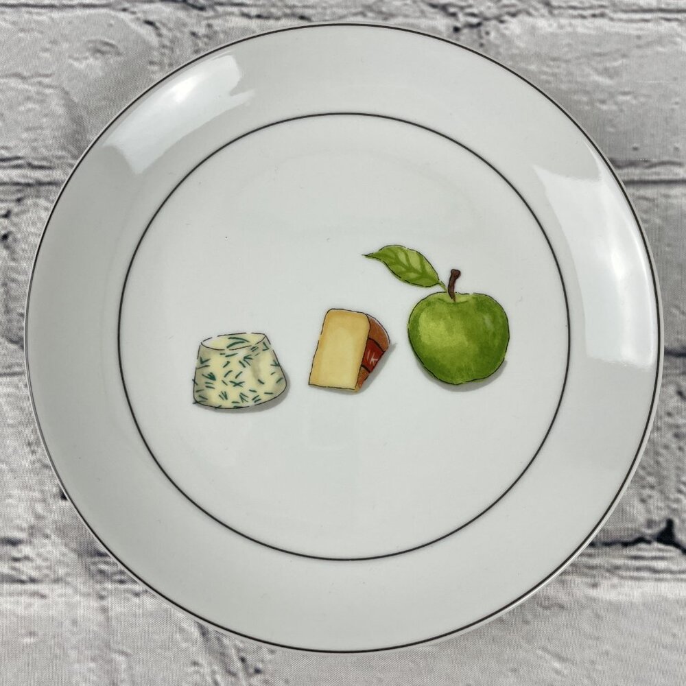 Crate & Barrel Nancy Green Fruit Fromage Appetizer Plates Set of 4 - Picture 2 of 8